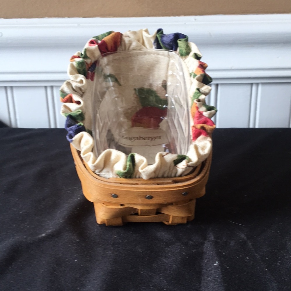 Longaberger 2004 Cilantro Booking Basket